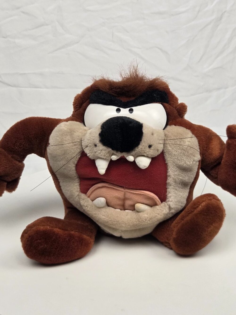 Vintage Taz Looney Tunes Plush 1997 Tazmanian Devil No Sound 9"